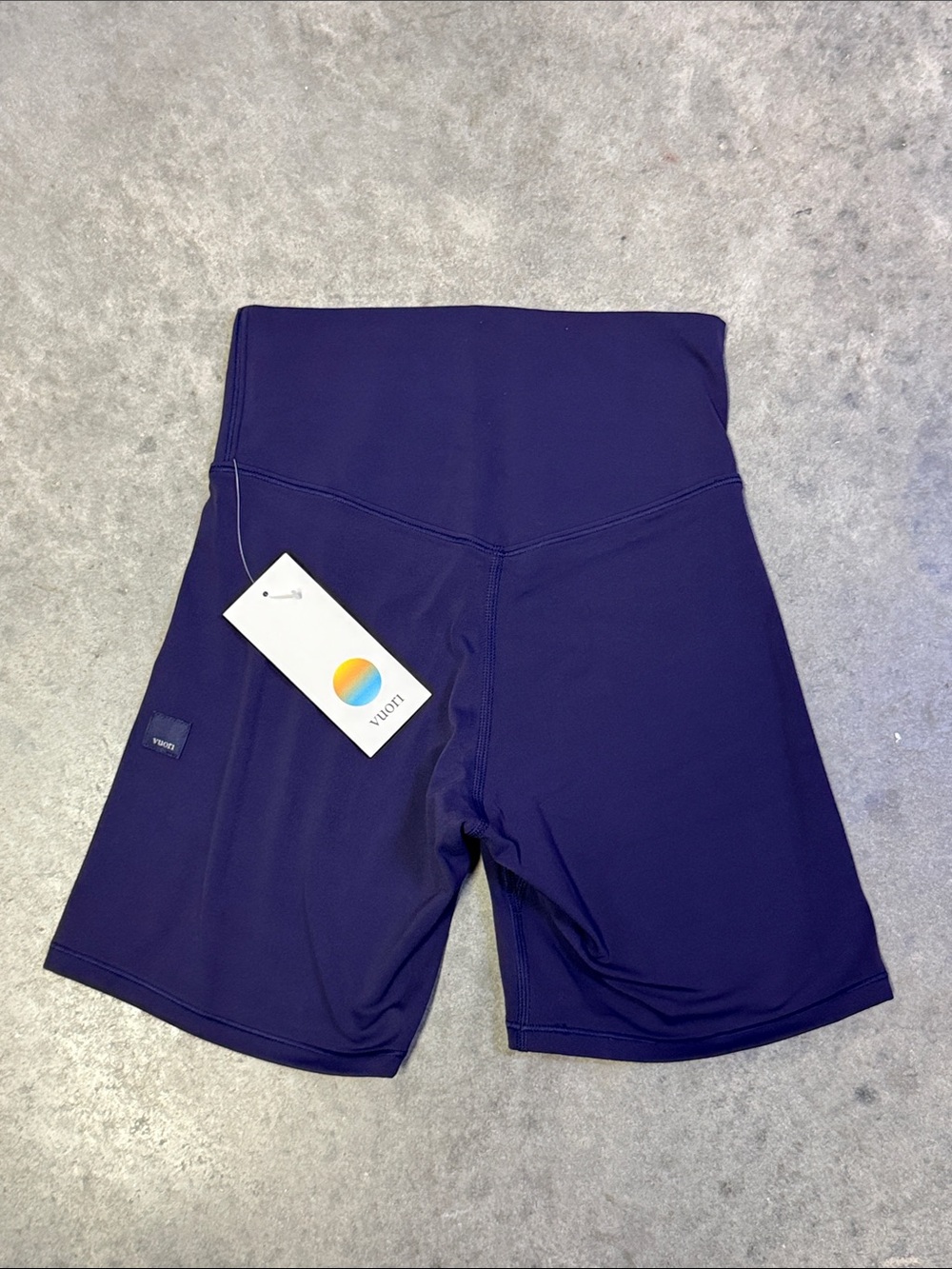 Vuori AllTheForm Short 6 Inch Velvet Violet Purple XS NWT
